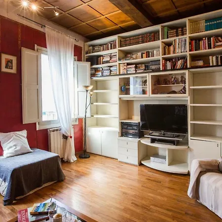 Apartment Borgo Ognissanti In The Heart Of